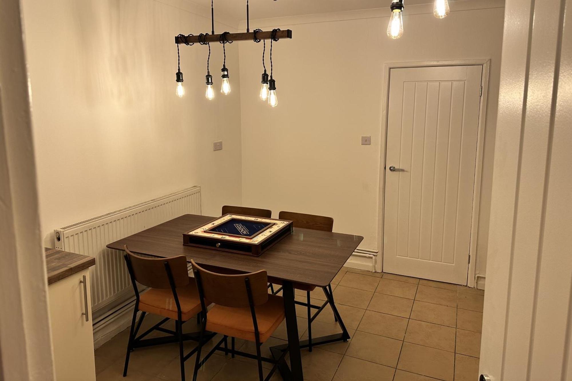 Stylish Miners Cottage, Treorchy, Rhondda Treorky Экстерьер фото
